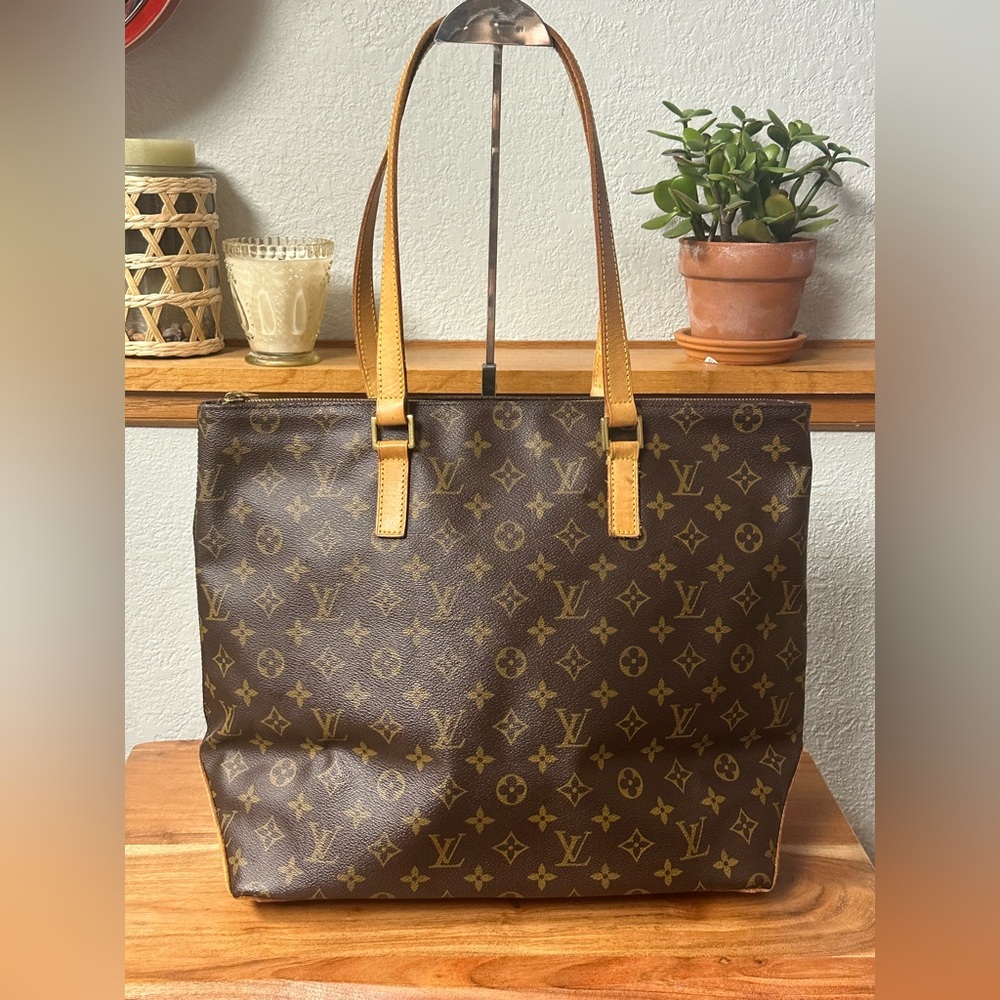 **SOLD** Louis Vuitton Monogram Cabas Mezzo Tote